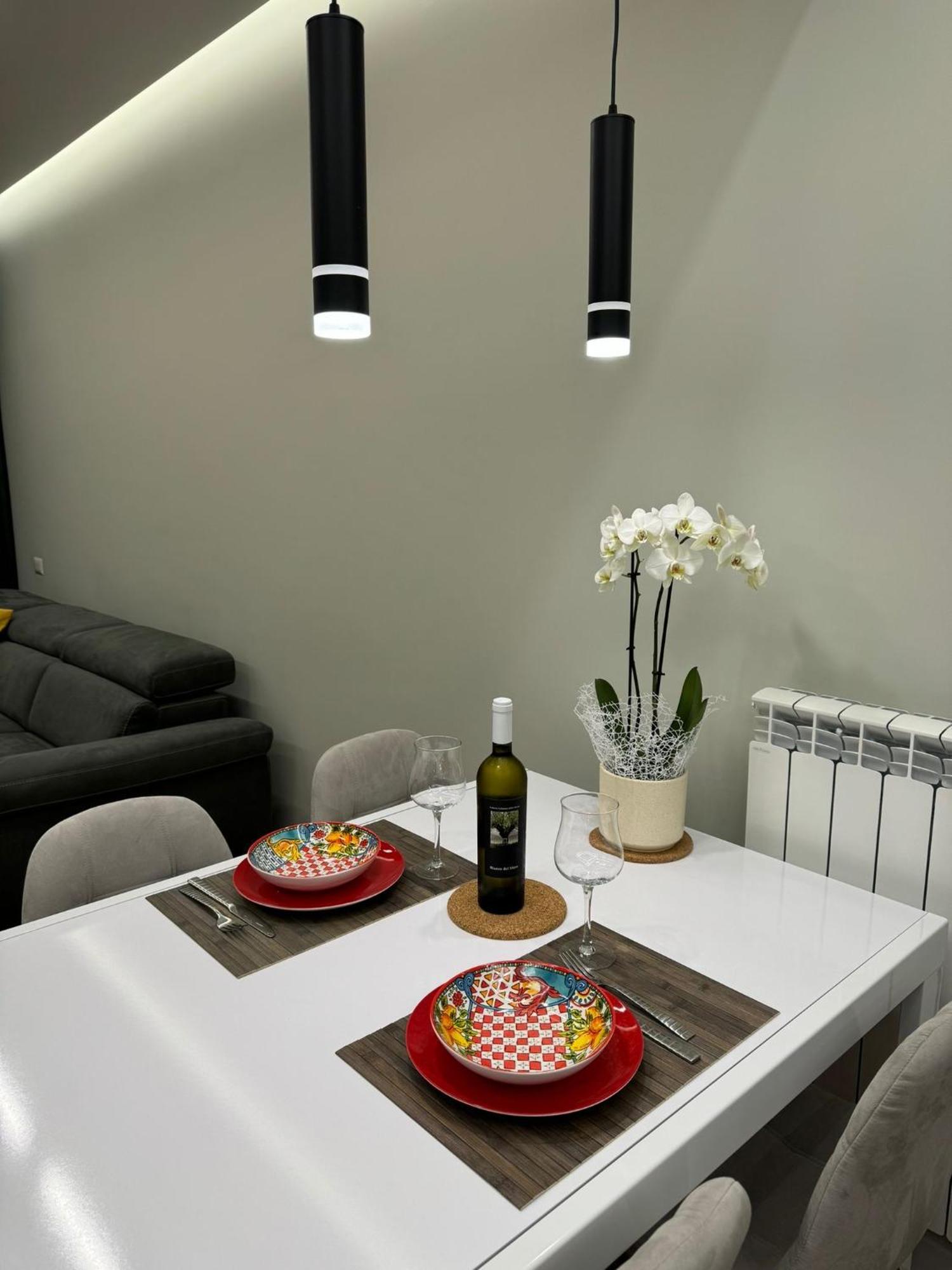Apartment Sole House Rom