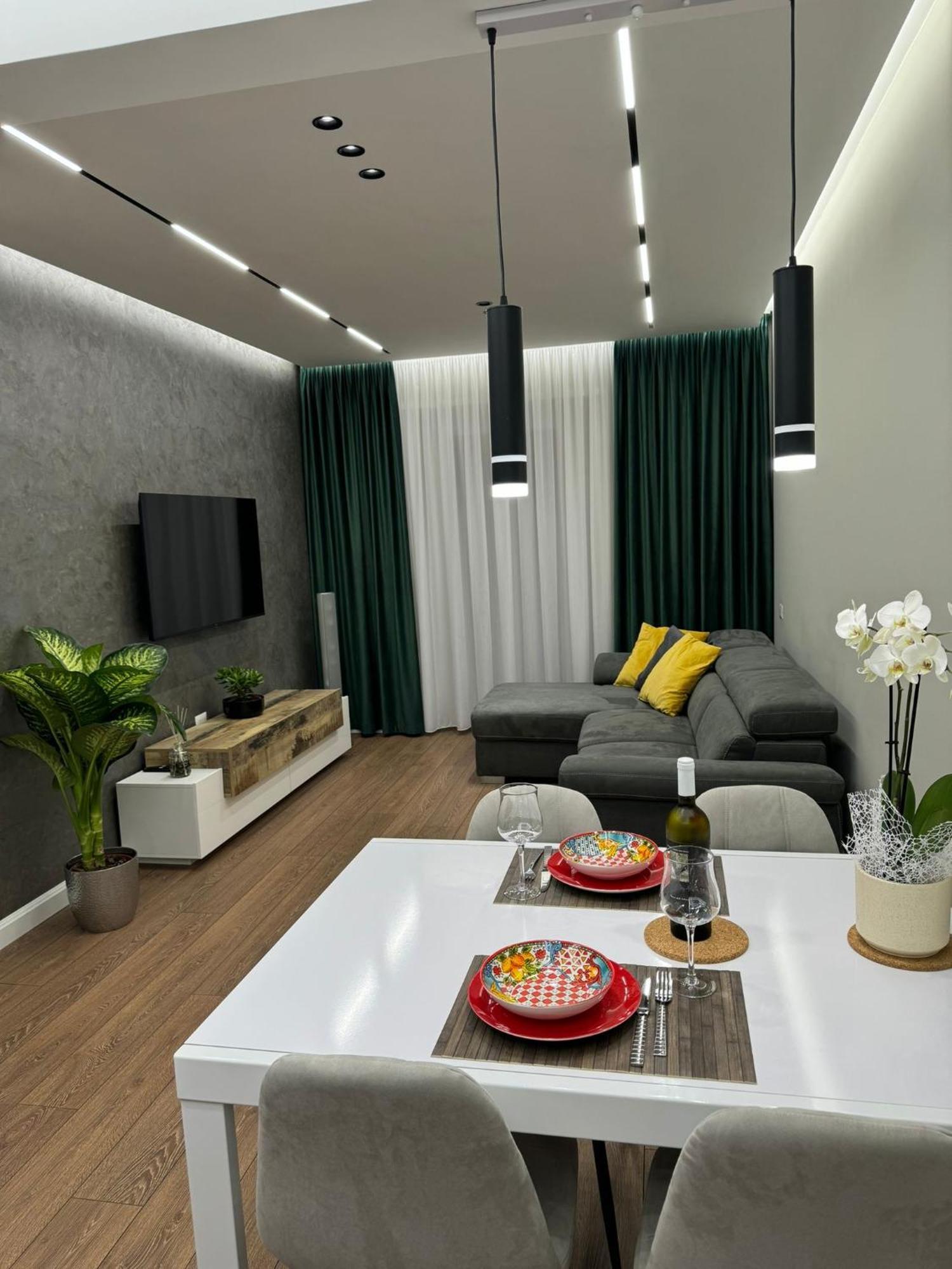 Sole House * Rom